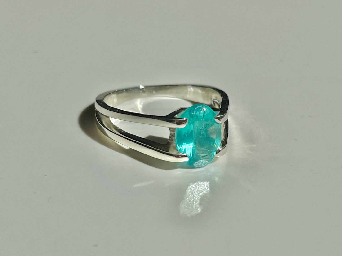The V ring