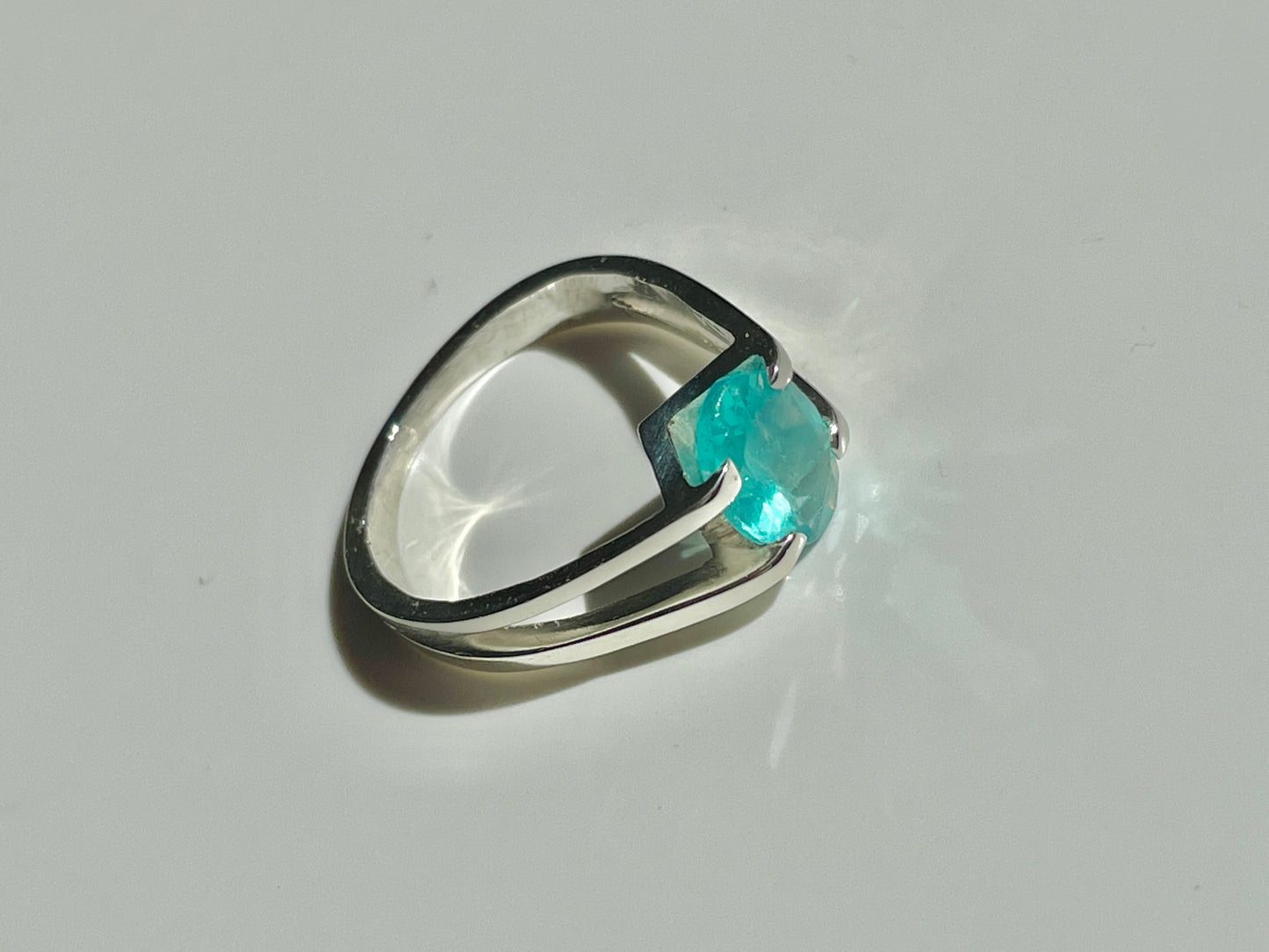The V ring